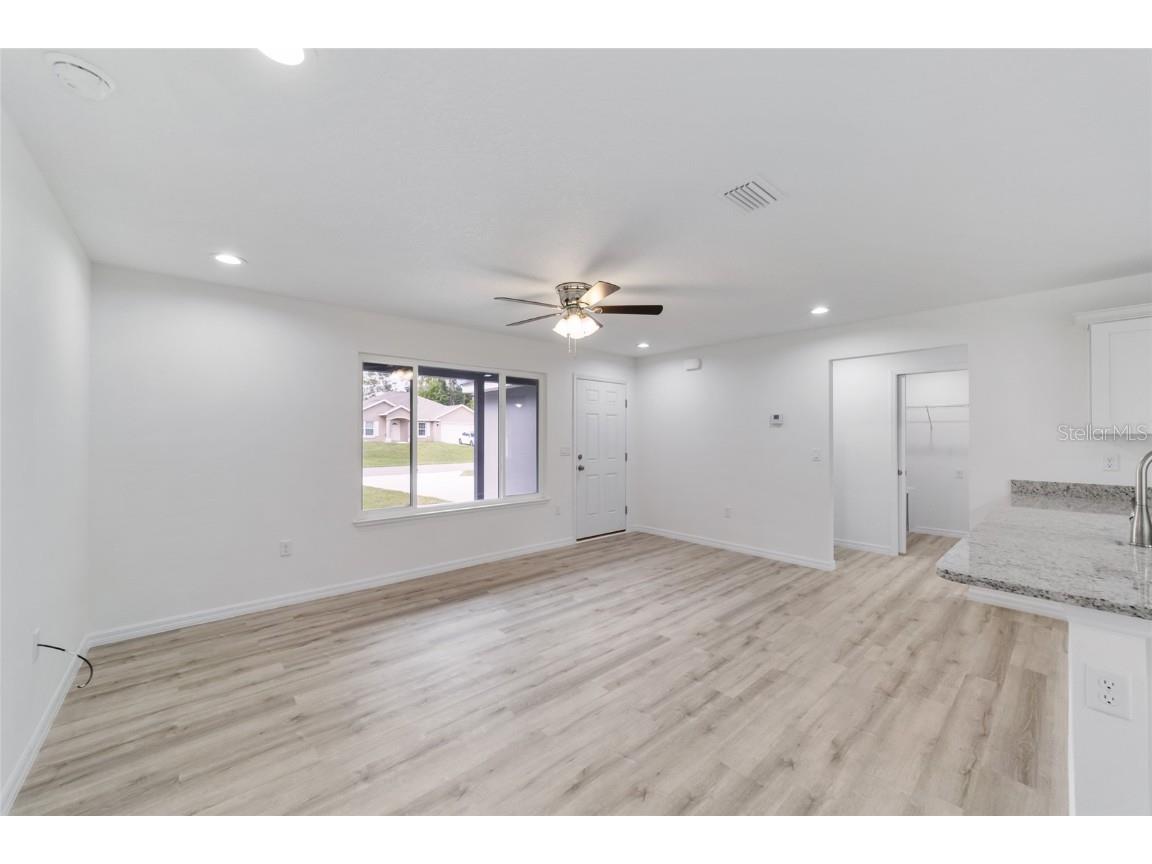 25 Malauka Loop Place Ocklawaha FL 32179 O6361678 image16