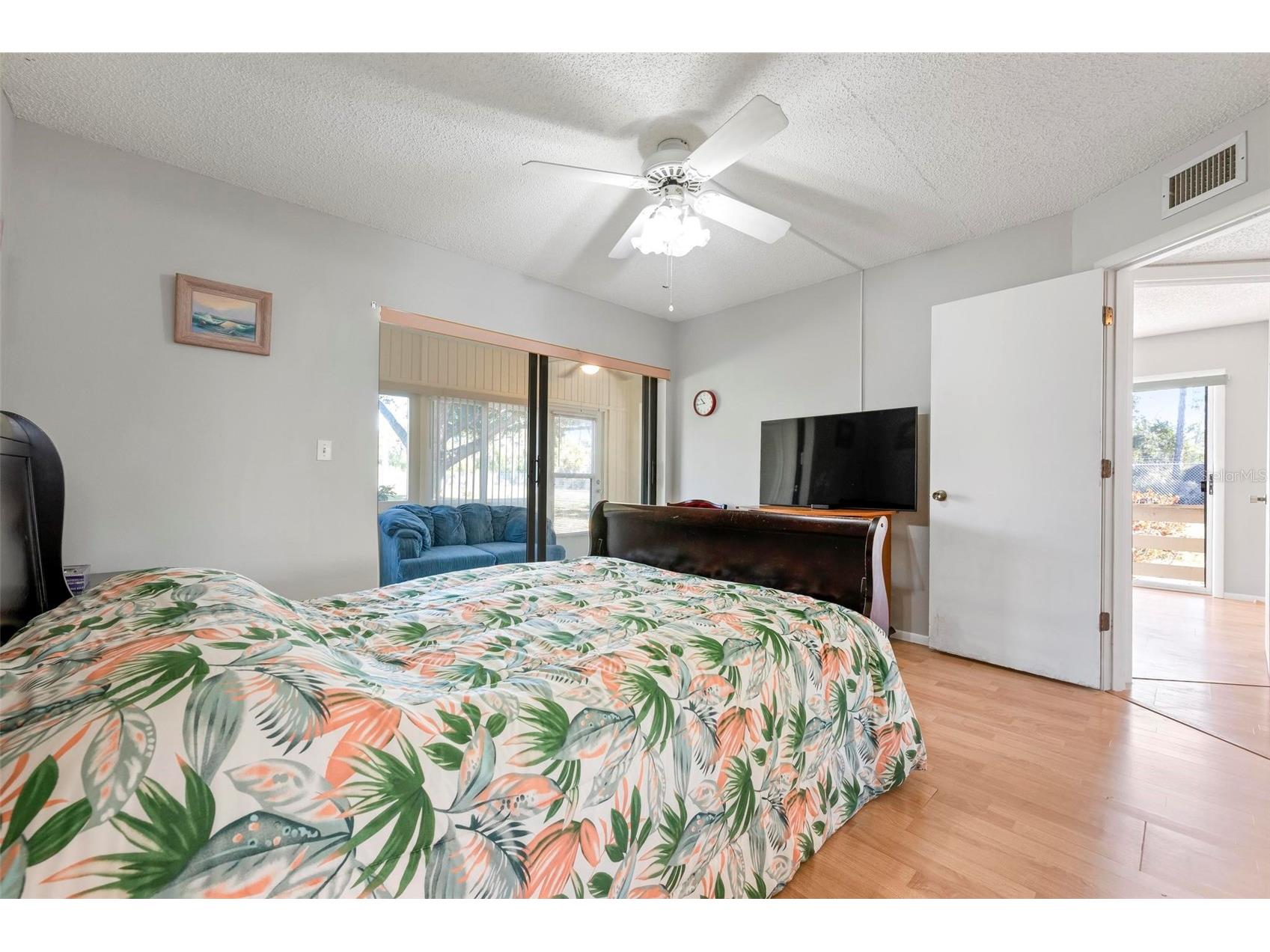 25 Quails Run Boulevard #6 Englewood FL 34223 D6145696 image25
