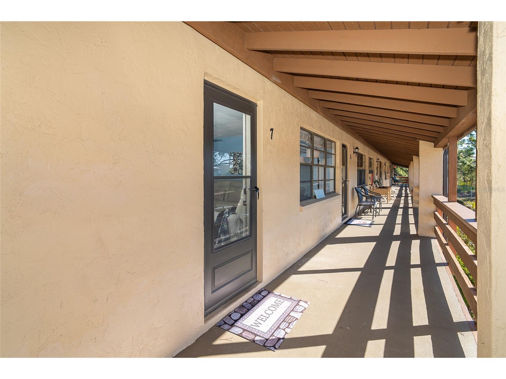 25 Quails Run Boulevard #7 Englewood FL 34223 D6145993 image4