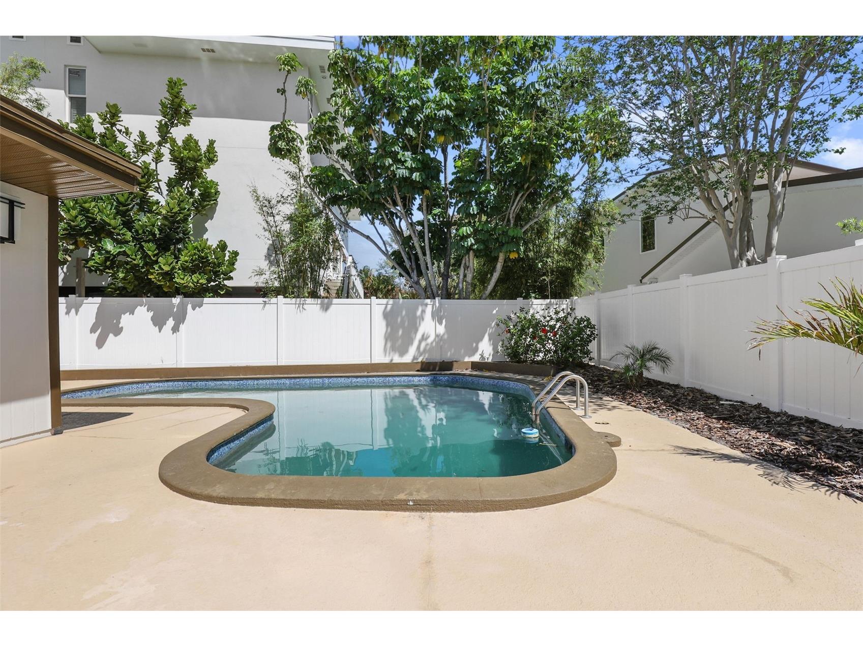 25 Sandpiper Road Tampa FL 33609 TB8497803 image54