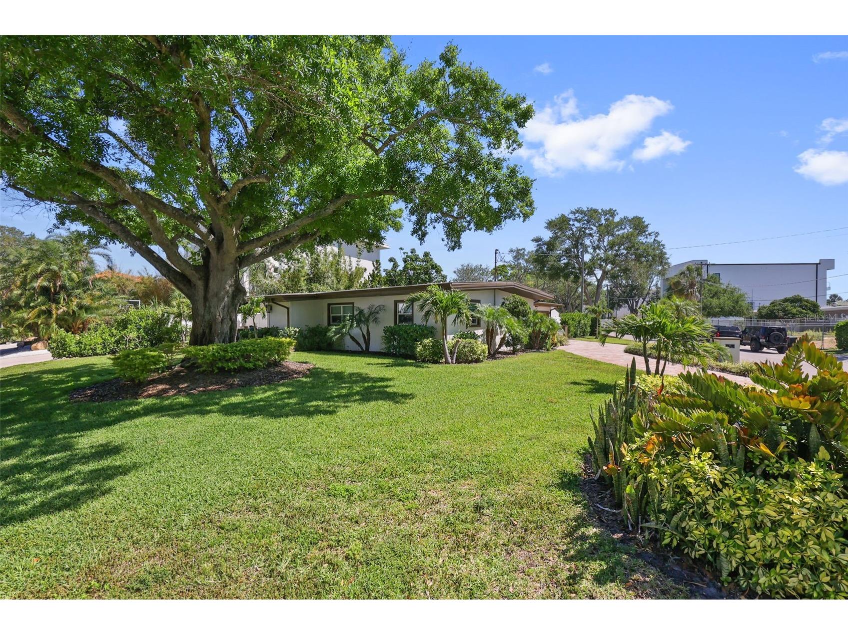 25 Sandpiper Road Tampa FL 33609 TB8497803 image61