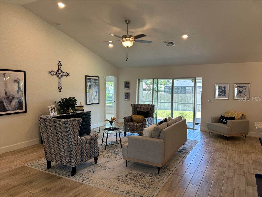 25 Stanford Road Venice FL 34293 A4659425 image7