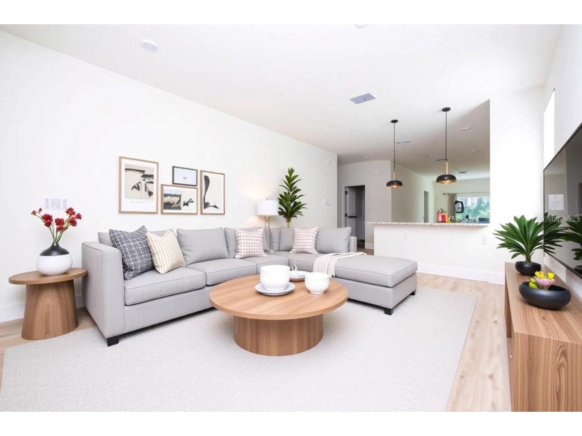 25 W 7th St Apopka FL 32703 O6343238 image2