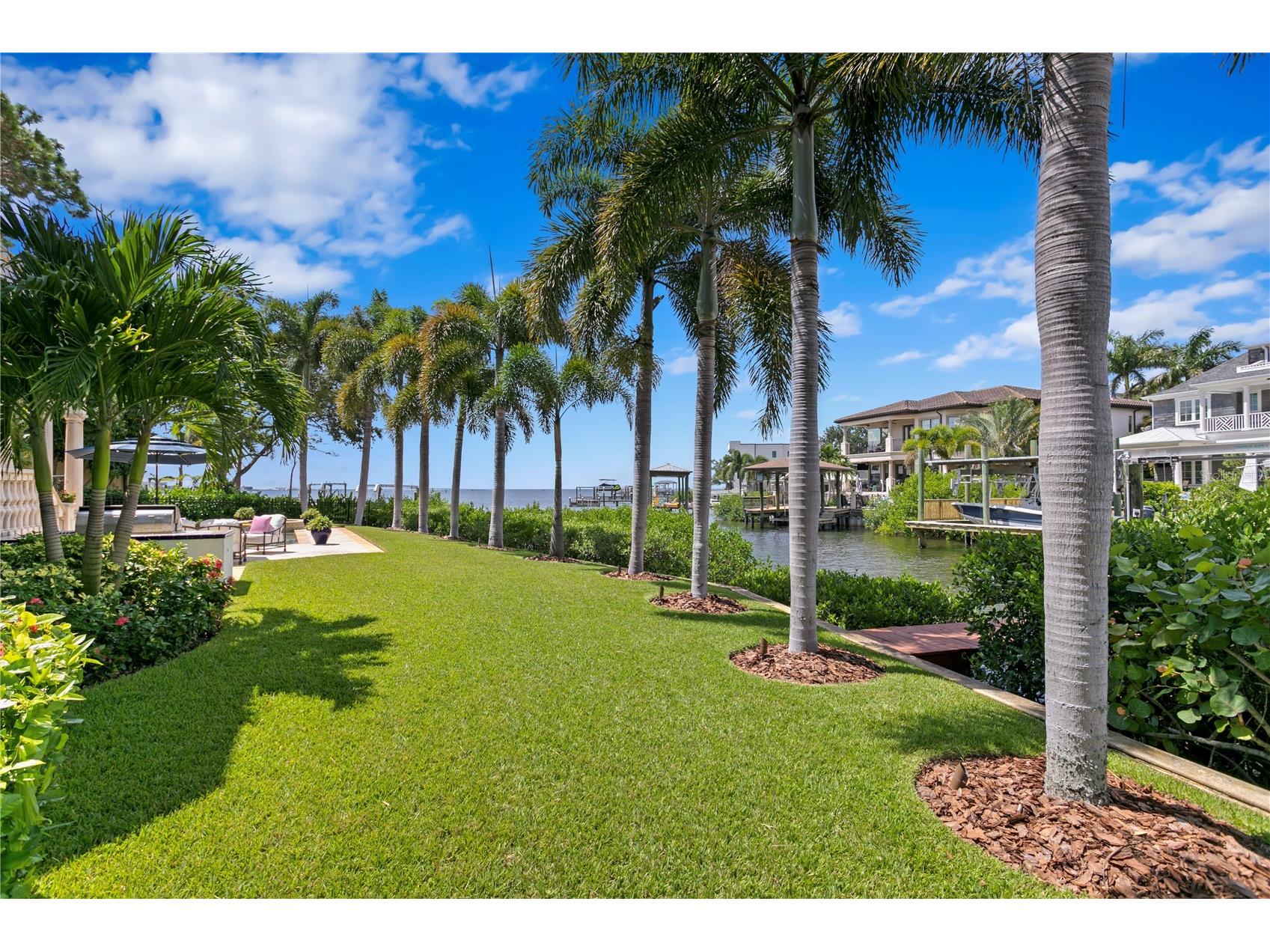 25 W Spanish Main Street Tampa FL 33609 TB8463472 image59