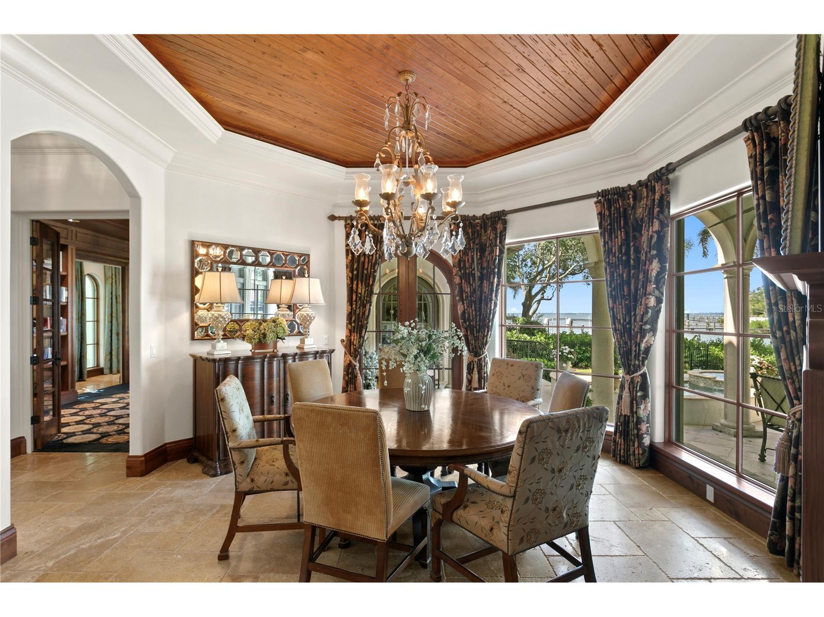 25 W Spanish Main Street Tampa FL 33609 TB8463472 image6