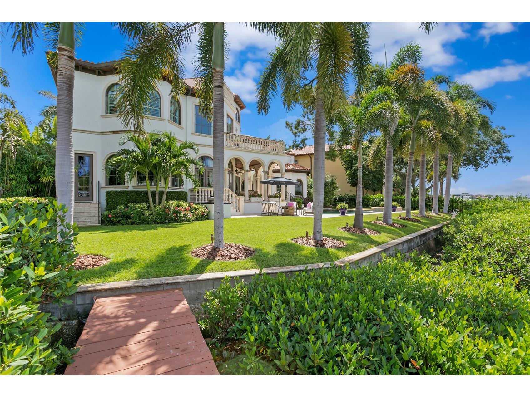 25 W Spanish Main Street Tampa FL 33609 TB8463472 image63