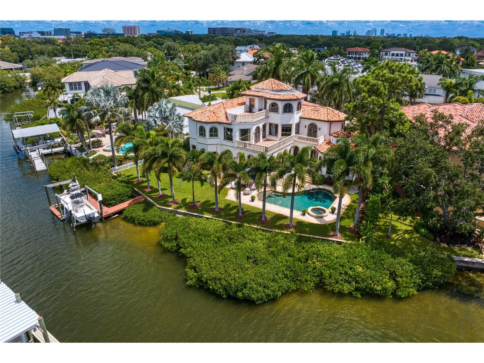 25 W Spanish Main Street Tampa FL 33609 TB8463472 image64