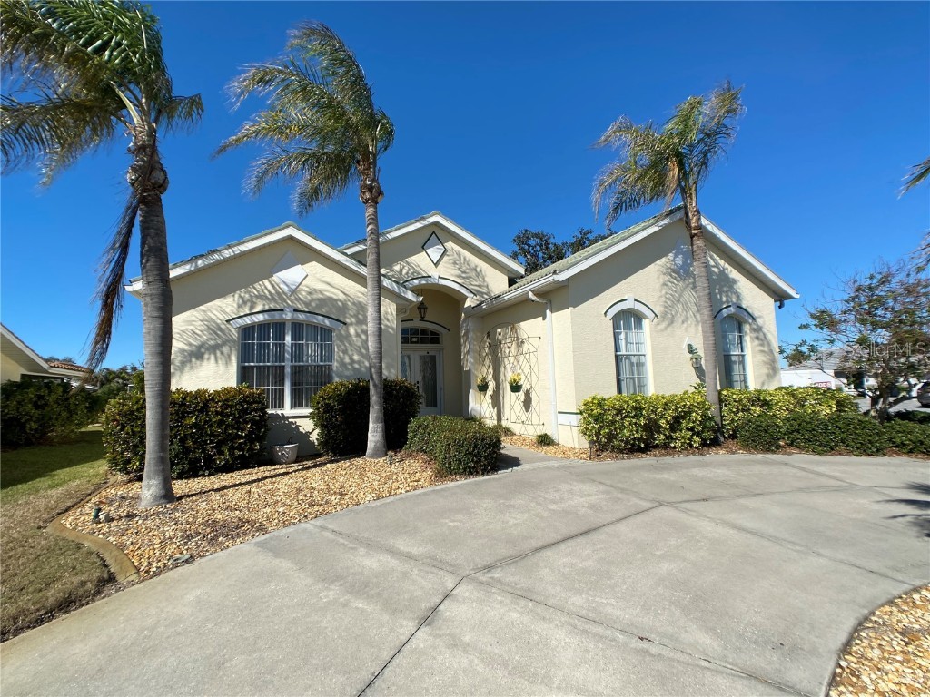 25 Windsor Drive Englewood FL 34223 N6135404 image1