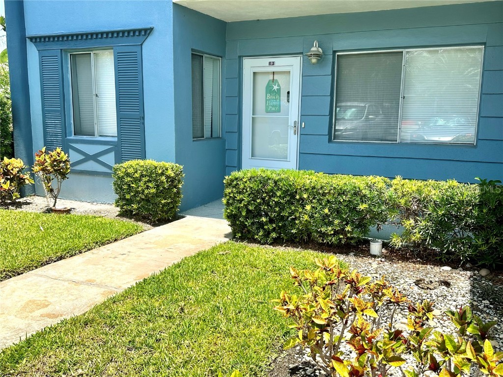250 126th Avenue #101 Treasure Island FL 33706 U8202720 image1