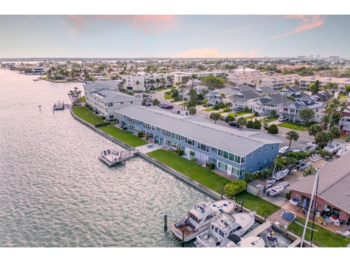 250 126th Avenue #110 Treasure Island FL 33706 U8210854 image1