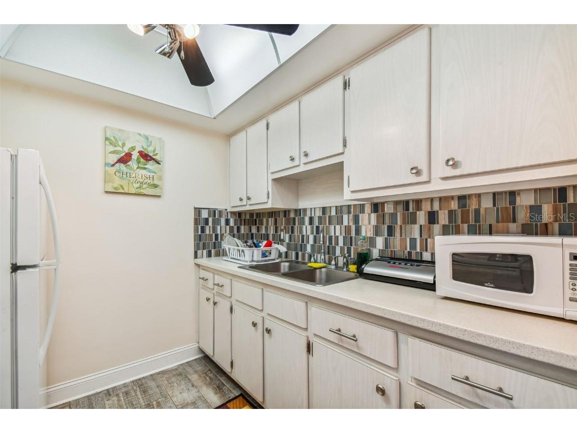 250 126th Avenue #206 Treasure Island FL 33706 - BOCA CIEGA BAY TB8334026 image22