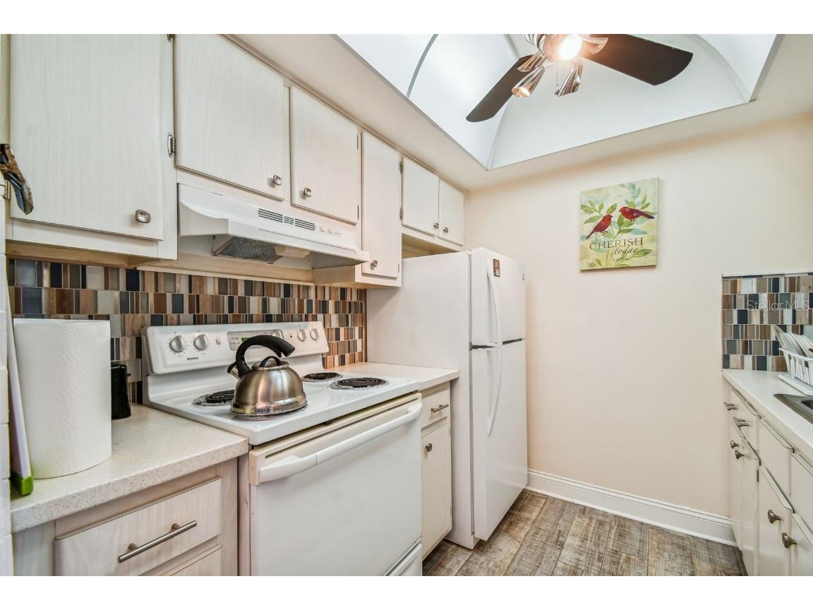 250 126th Avenue #206 Treasure Island FL 33706 - BOCA CIEGA BAY TB8334026 image23