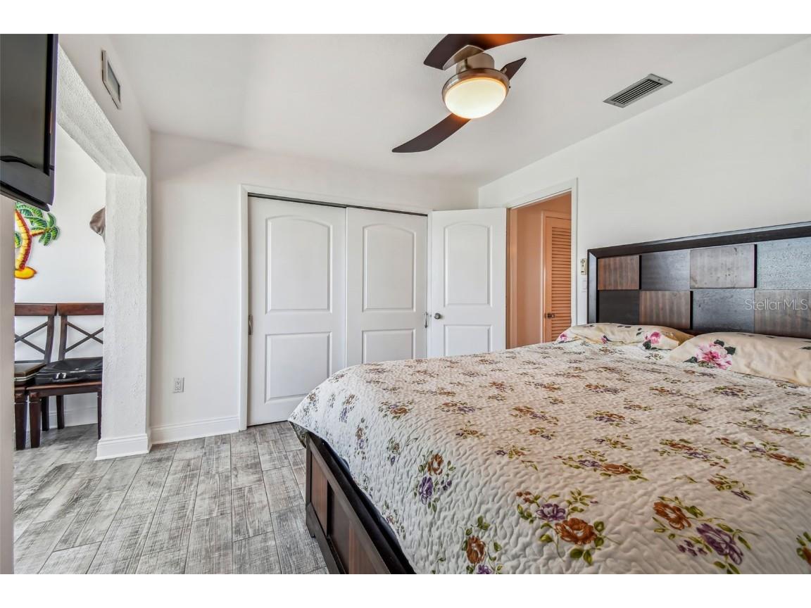 250 126th Avenue #206 Treasure Island FL 33706 - BOCA CIEGA BAY TB8334026 image31