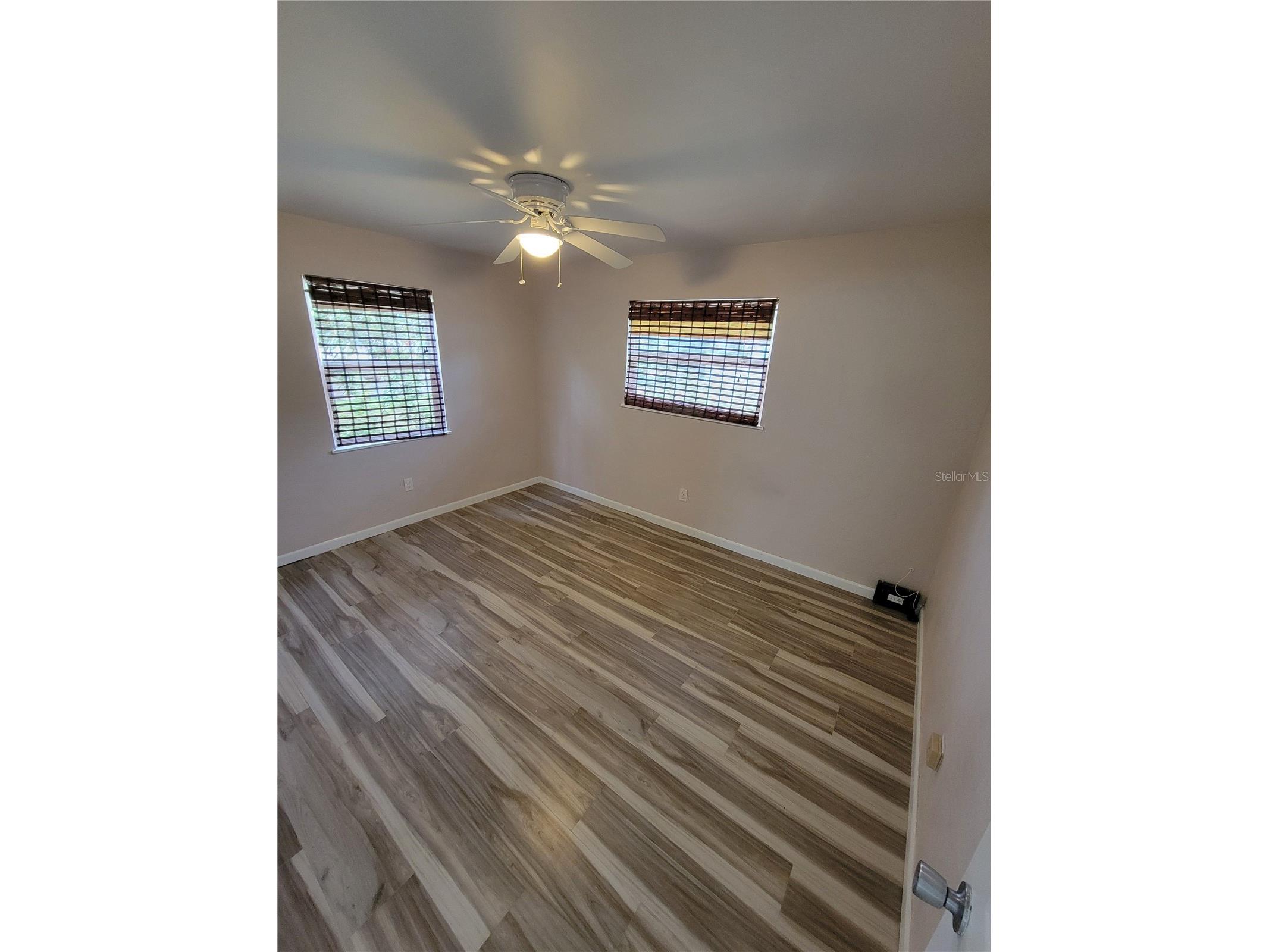250 37th Street N Saint Petersburg FL 33713 O6397990 image4