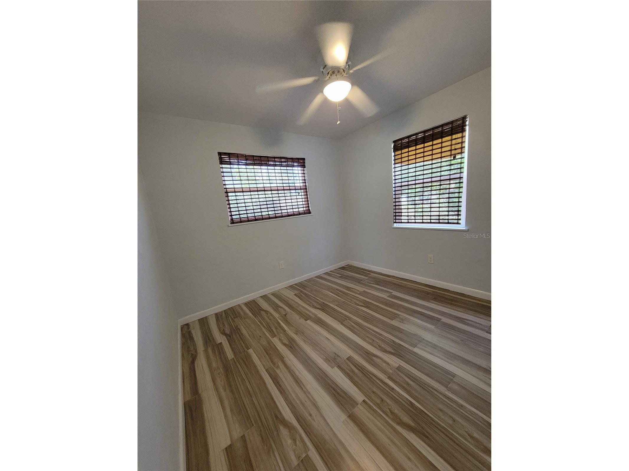 250 37th Street N Saint Petersburg FL 33713 O6397990 image9