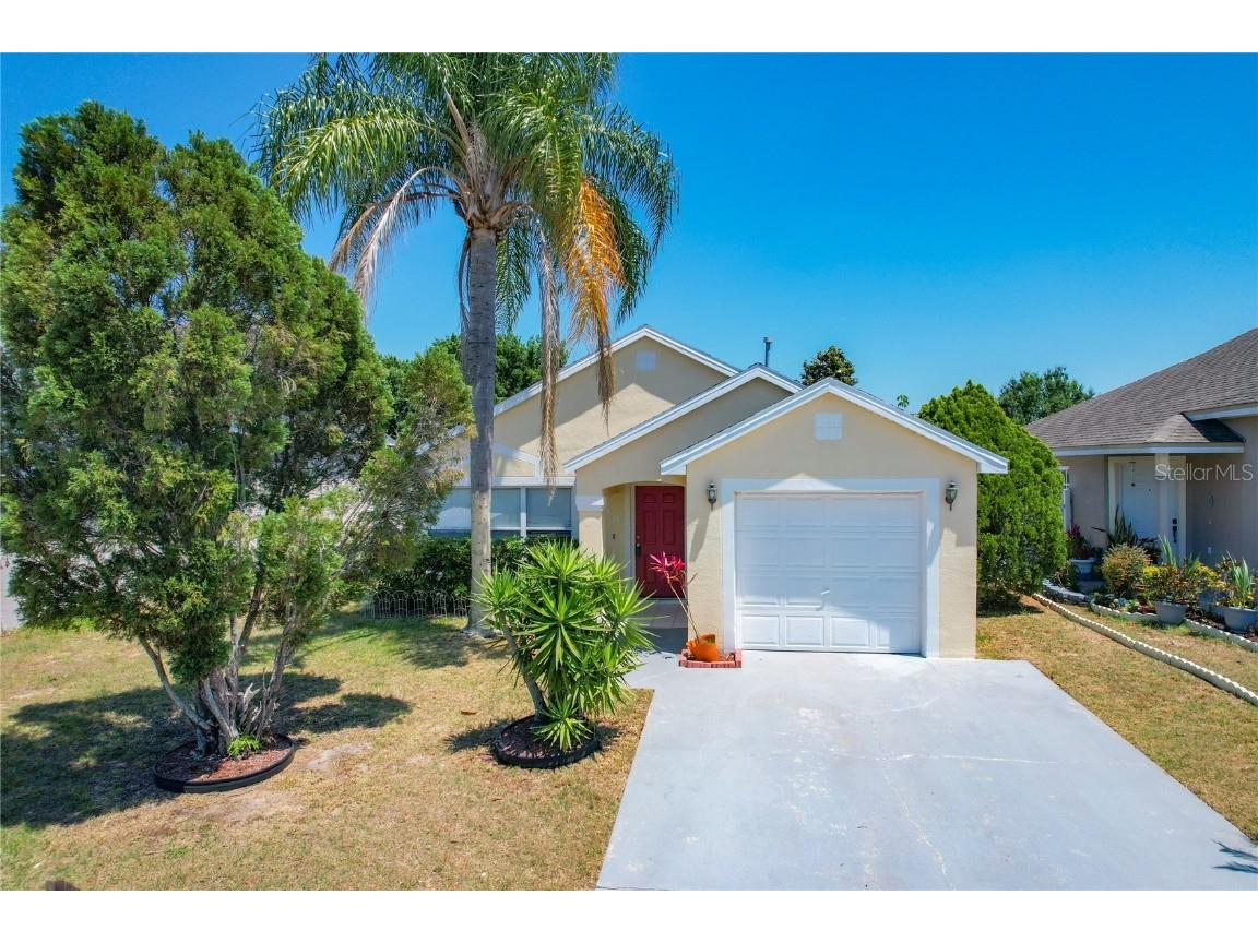 250 Belvoir Drive Davenport FL 33837 P4930173 image1