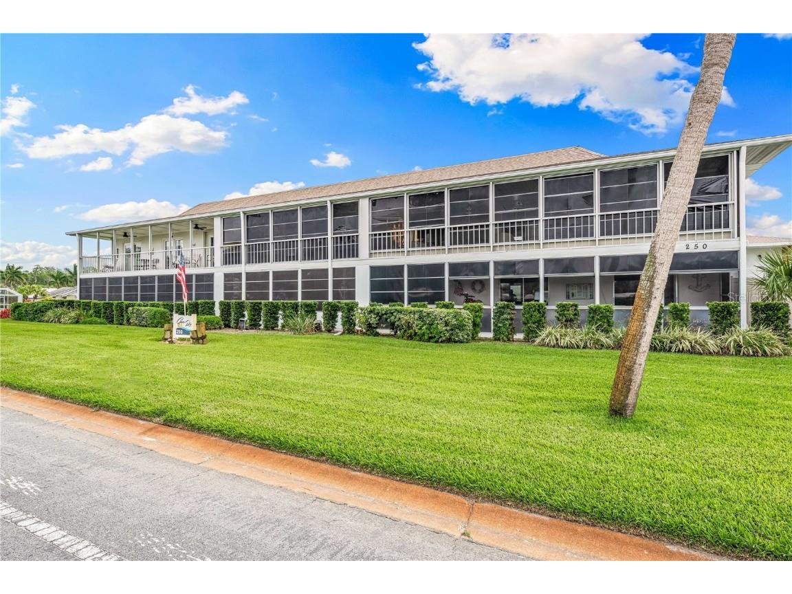 250 Englewood Isles Parkway #2 Englewood FL 34223 A4605479 image1