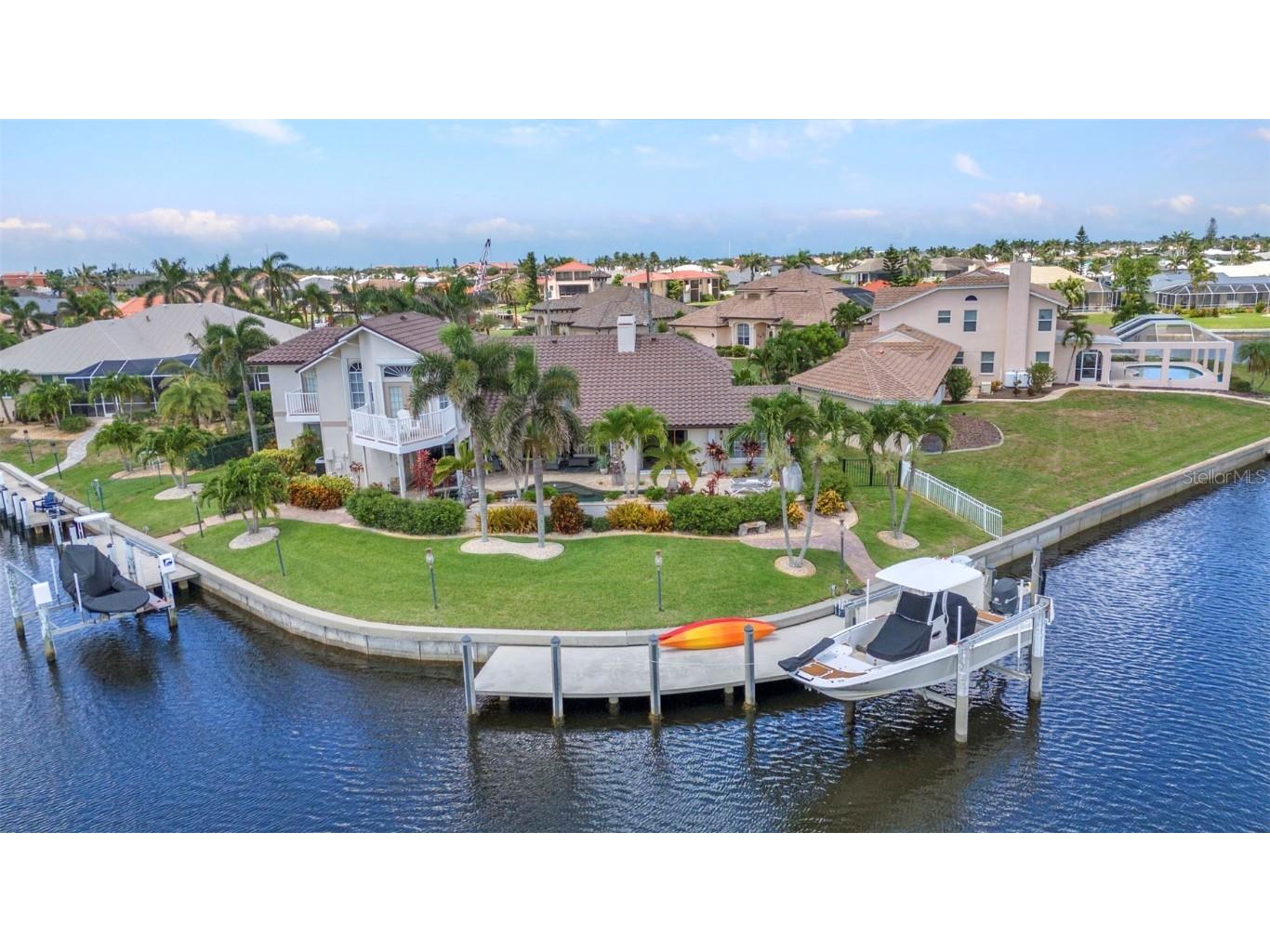 250 Freeport Court Punta Gorda FL 33950 C7511007 image1