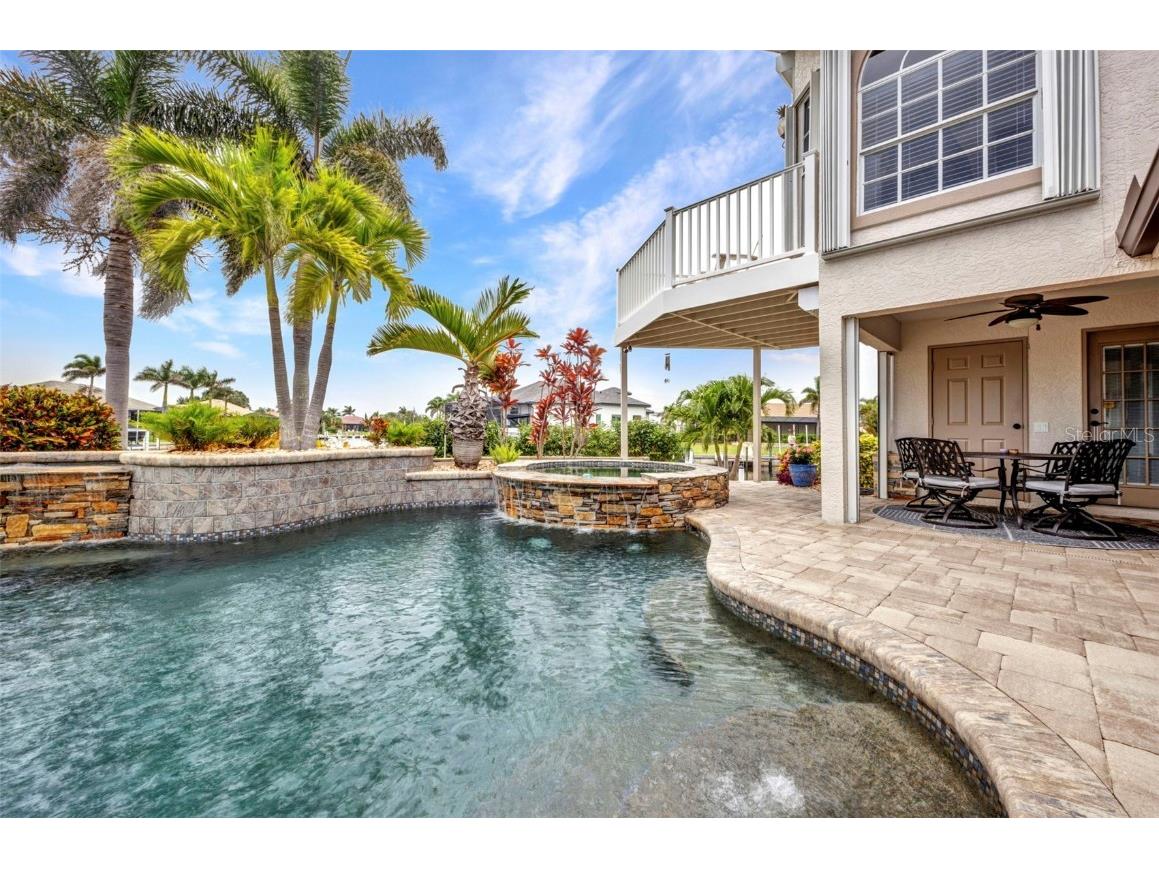 250 Freeport Court Punta Gorda FL 33950 C7511007 image10