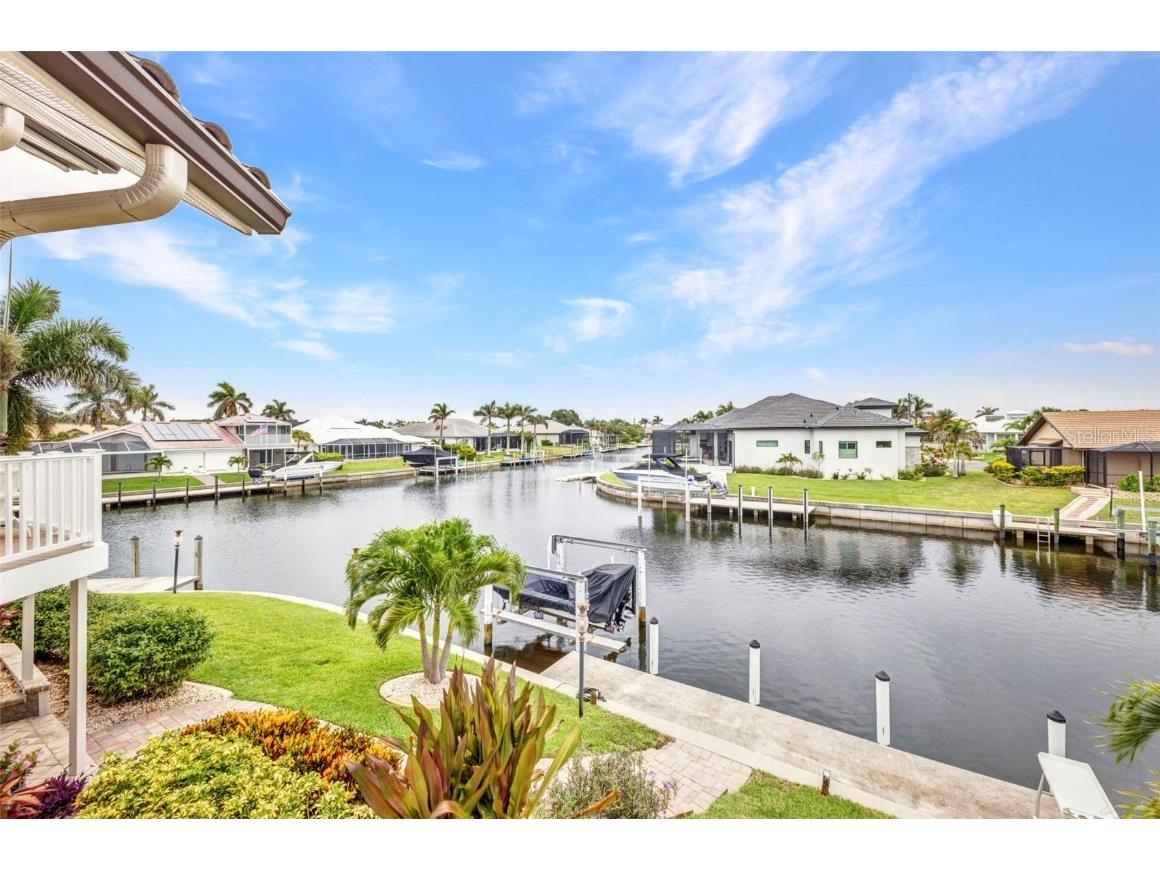250 Freeport Court Punta Gorda FL 33950 C7511007 image9