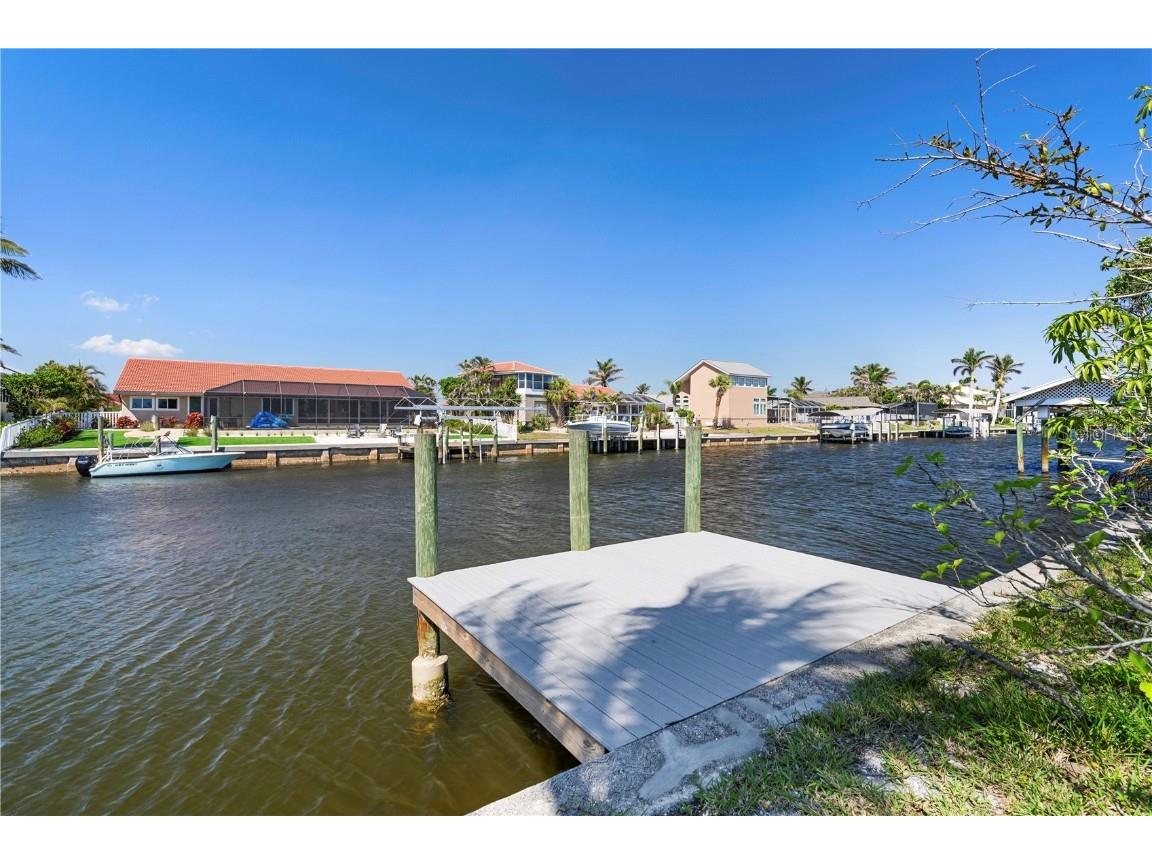 250 George Road Port Charlotte FL 33952 - FRY WATERWAY CANAL C7506274 image11
