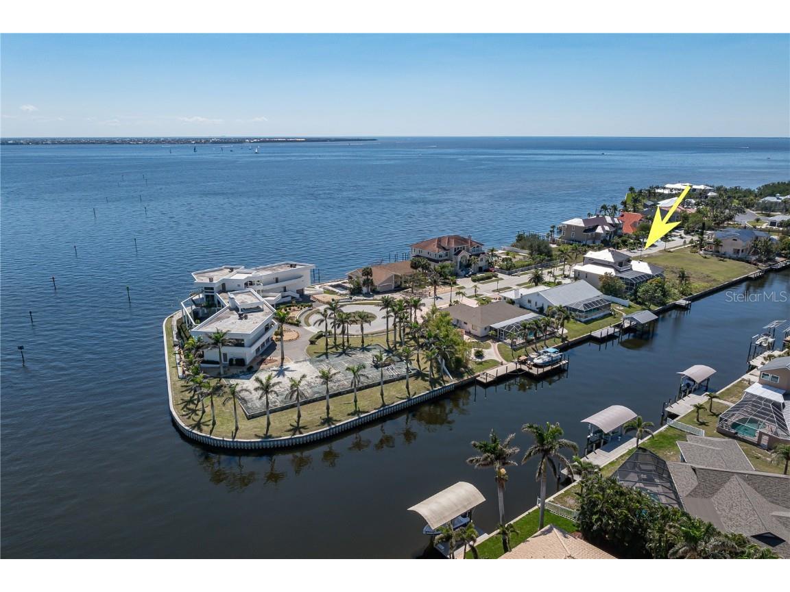 250 George Road Port Charlotte FL 33952 - FRY WATERWAY CANAL C7506274 image4