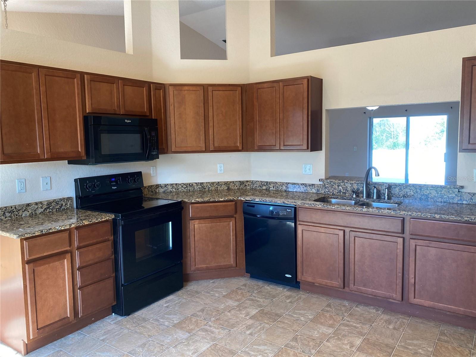 250 Highland Meadows Court Davenport FL 33837 O6400864 image5