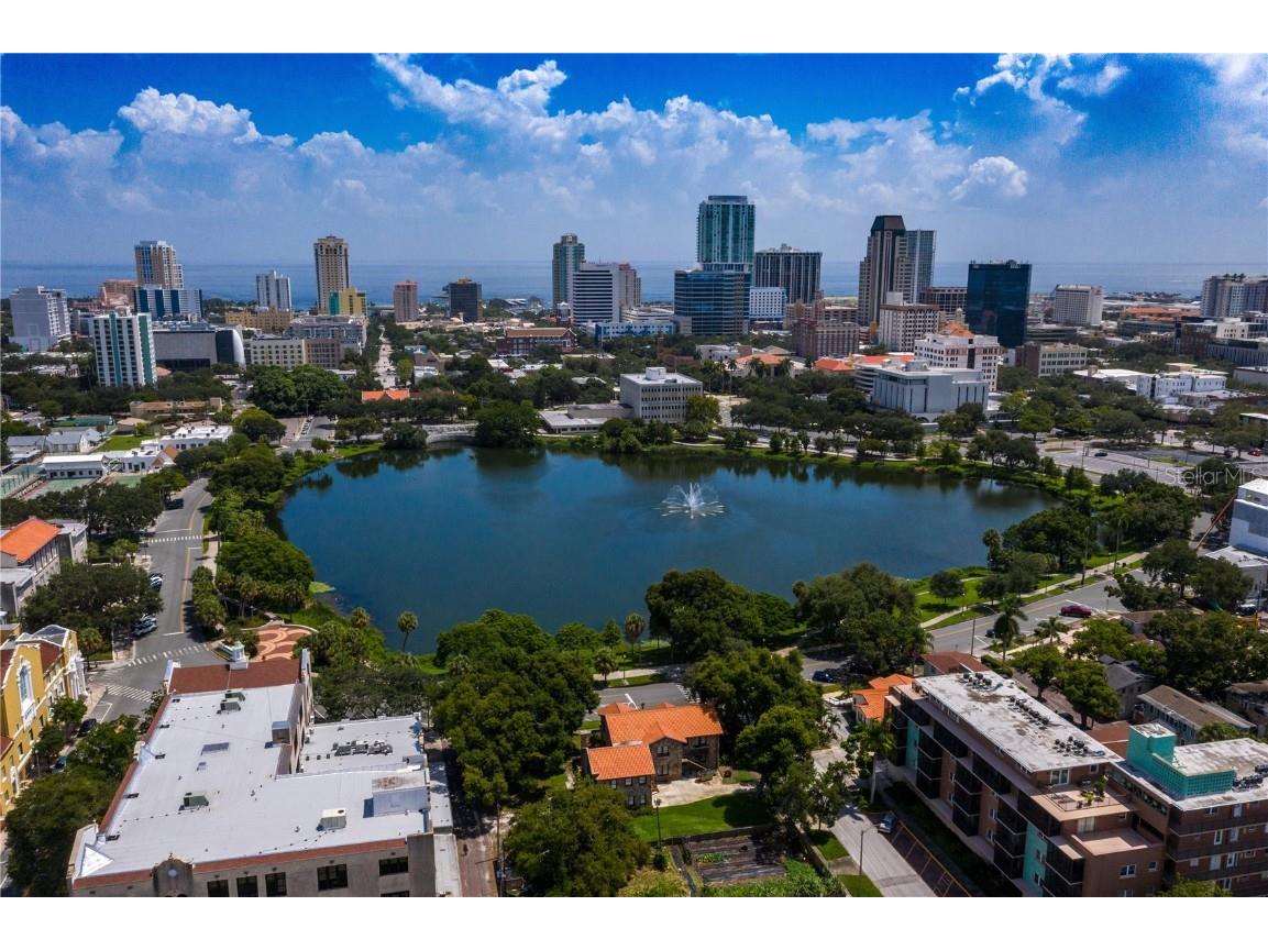 250 Mirror Lake Drive N, Saint Petersburg, FL, 33701 MLS U8181916