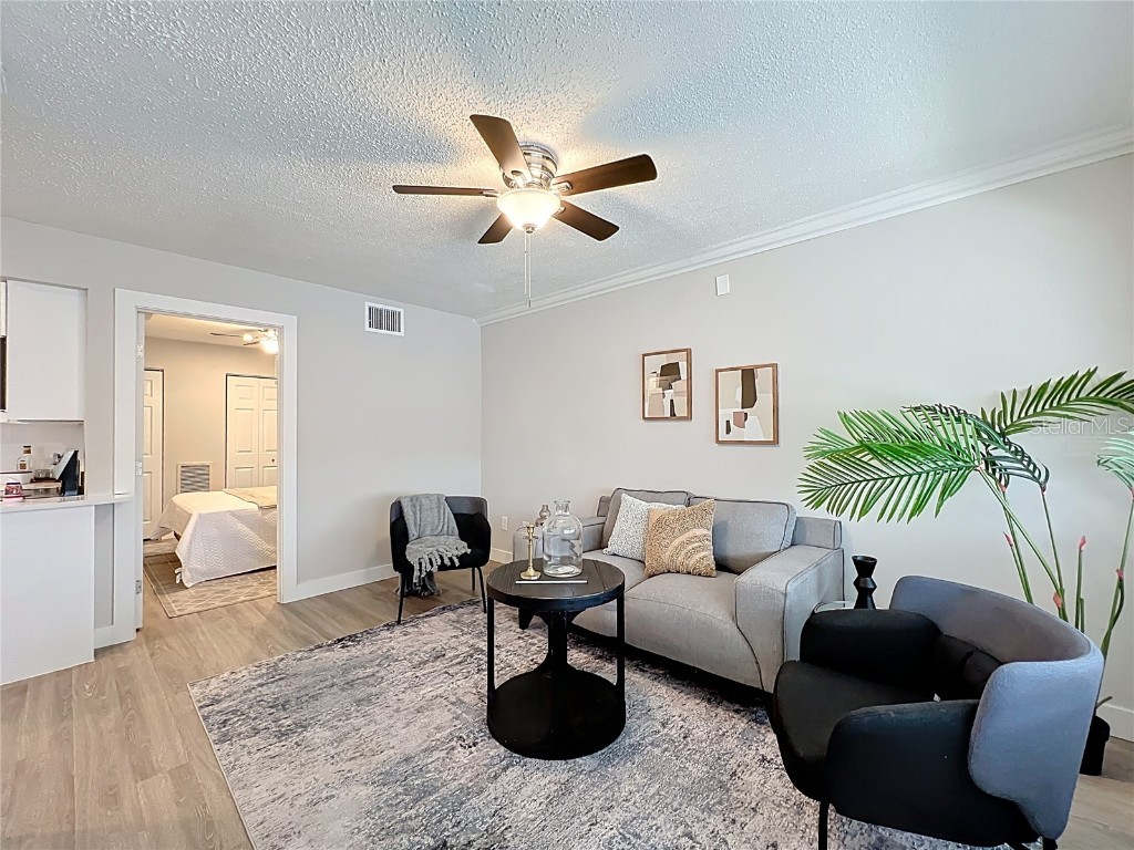 250 Rosery Road NW #202 Largo FL 33770 TB8426477 image3