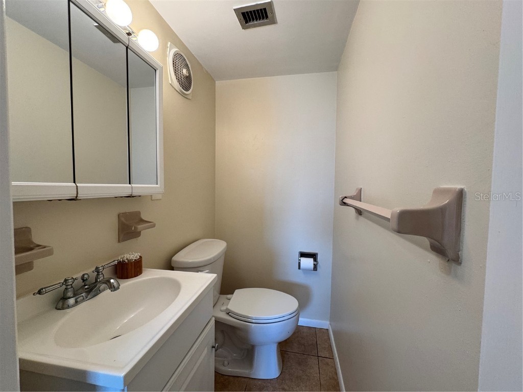 250 Rosery Road NW #206 Largo FL 33770 TB8418202 image9