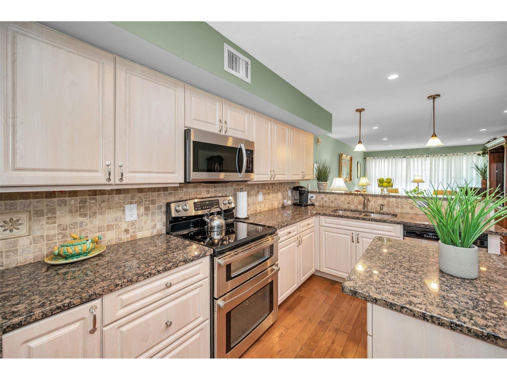 250 Rosery Road NW #218 Largo FL 33770 O6375339 image17