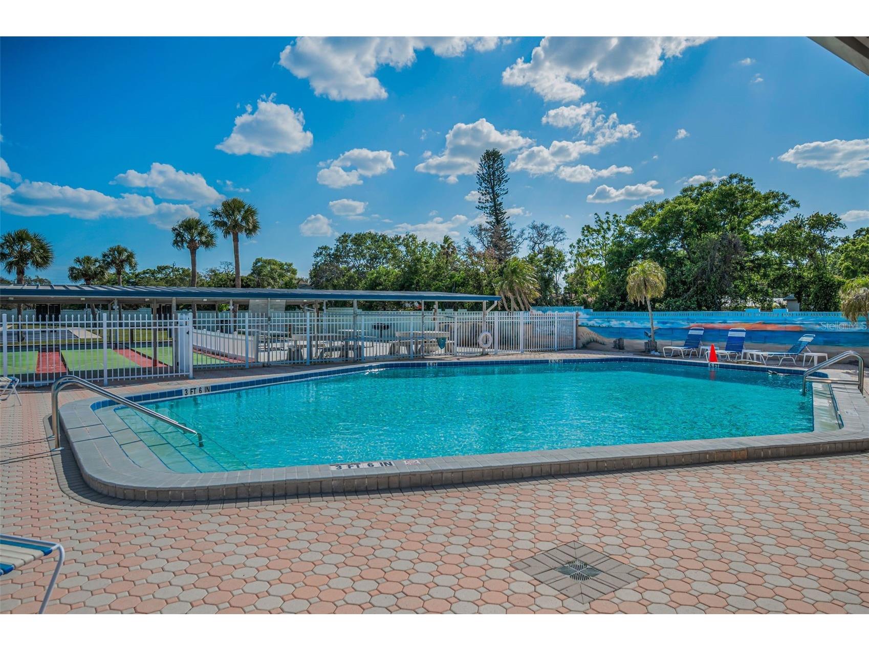250 Rosery Road NW #218 Largo FL 33770 O6375339 image36