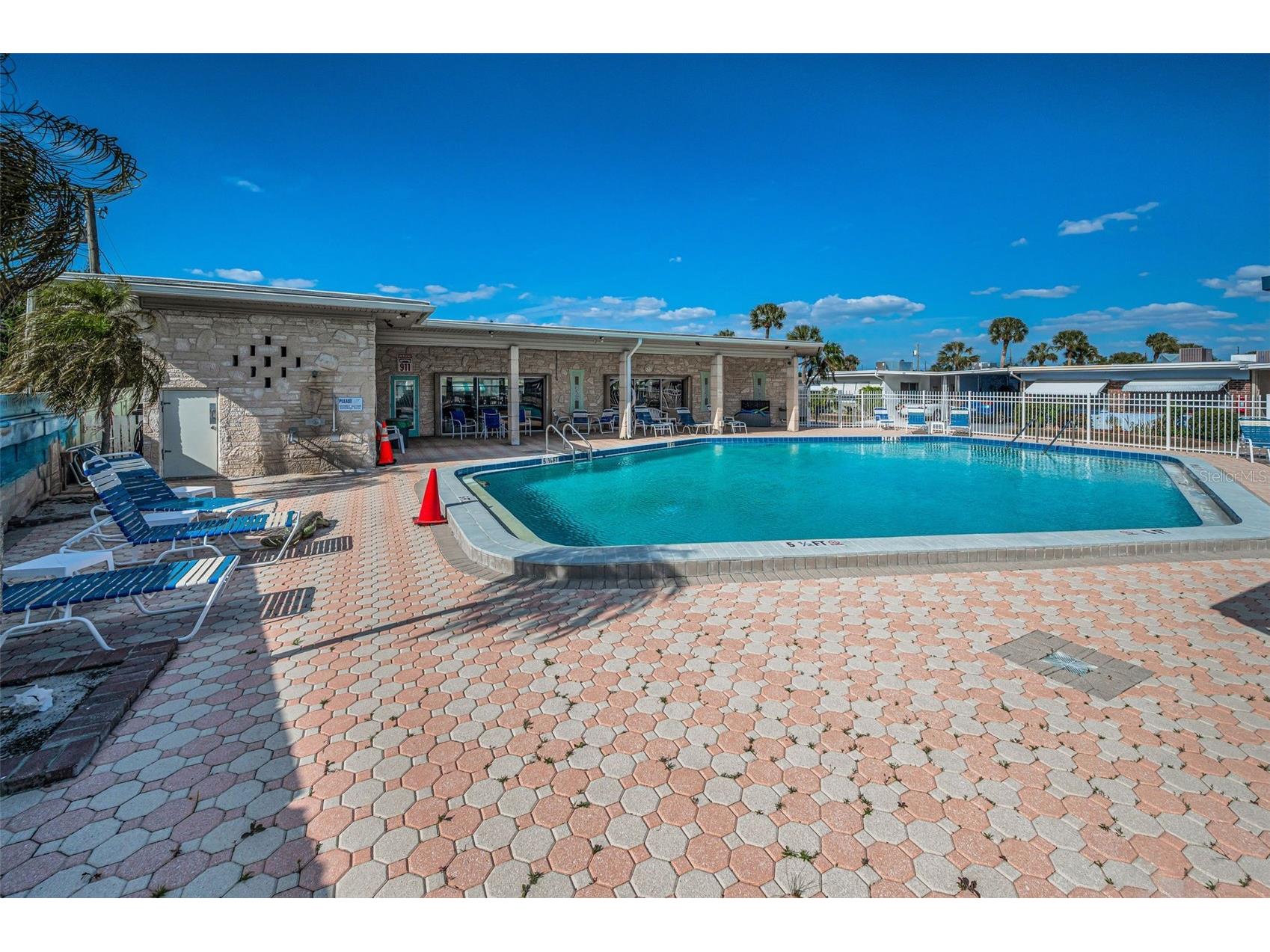 250 Rosery Road NW #218 Largo FL 33770 O6375339 image39