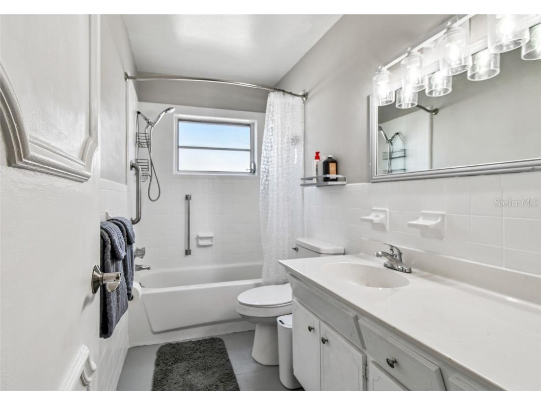 250 Rosery Road NW #300 Largo FL 33770 L4957513 image25