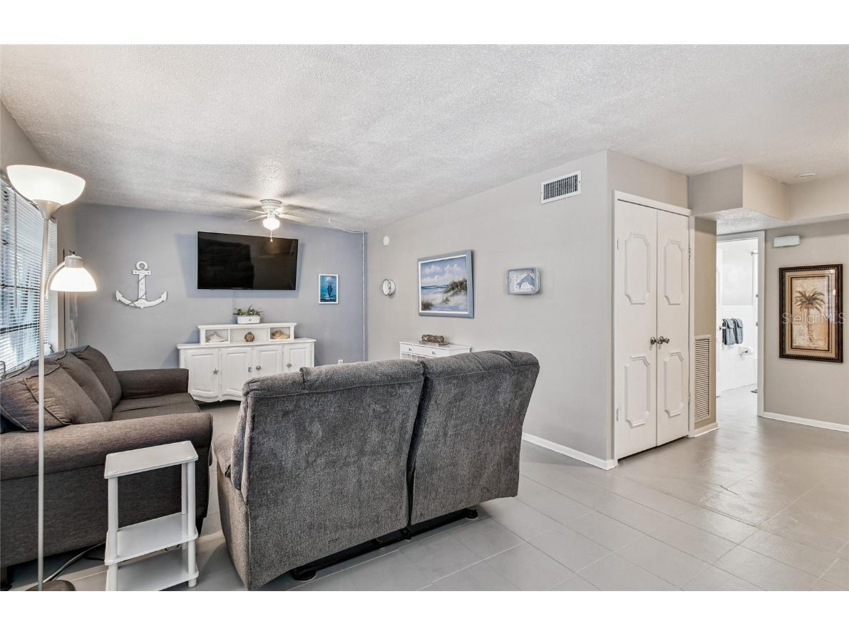 250 Rosery Road NW #300 Largo FL 33770 L4957513 image9