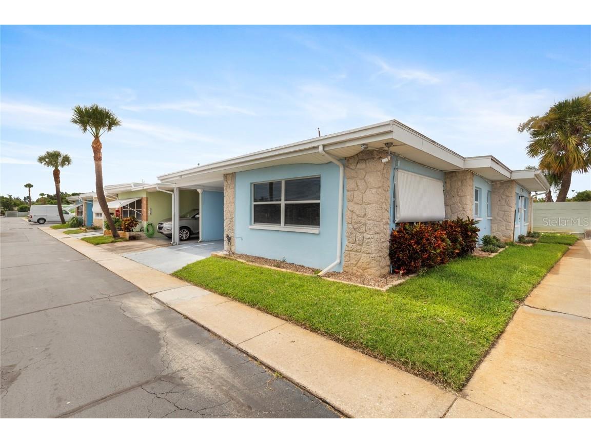 250 Rosery Road NW #323 Largo FL 33770 TB8406292 image1