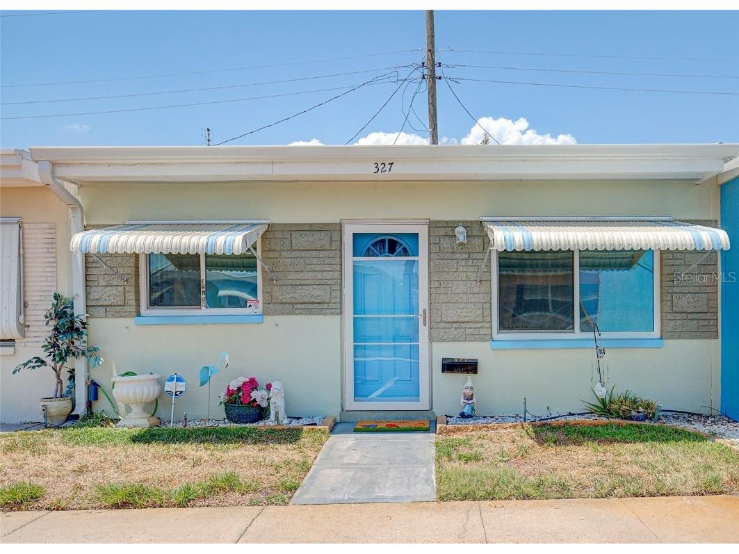 250 Rosery Road NW #327 Largo FL 33770 U8244295 image1