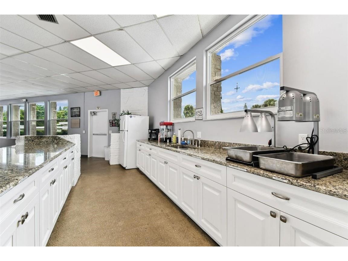 250 Rosery Road NW #328 Largo FL 33770 TB8433505 image17