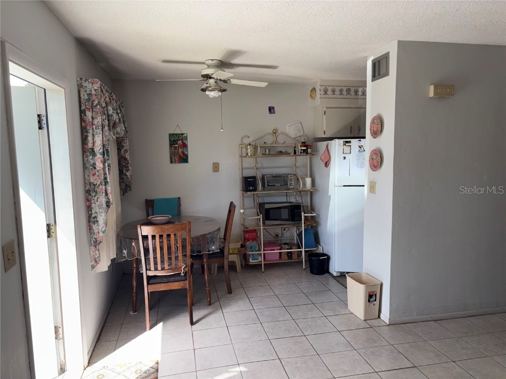 250 Rosery Road NW #328 Largo FL 33770 TB8433505 image5