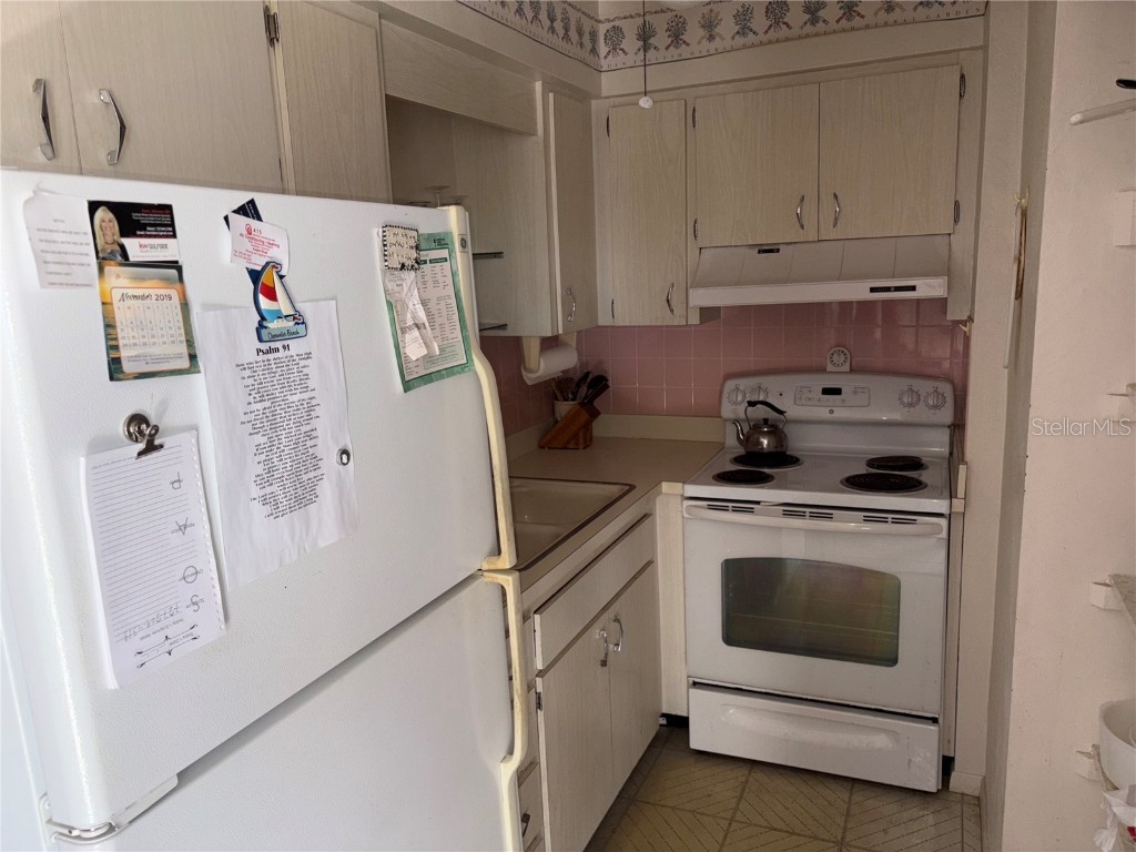 250 Rosery Road NW #328 Largo FL 33770 TB8433505 image6