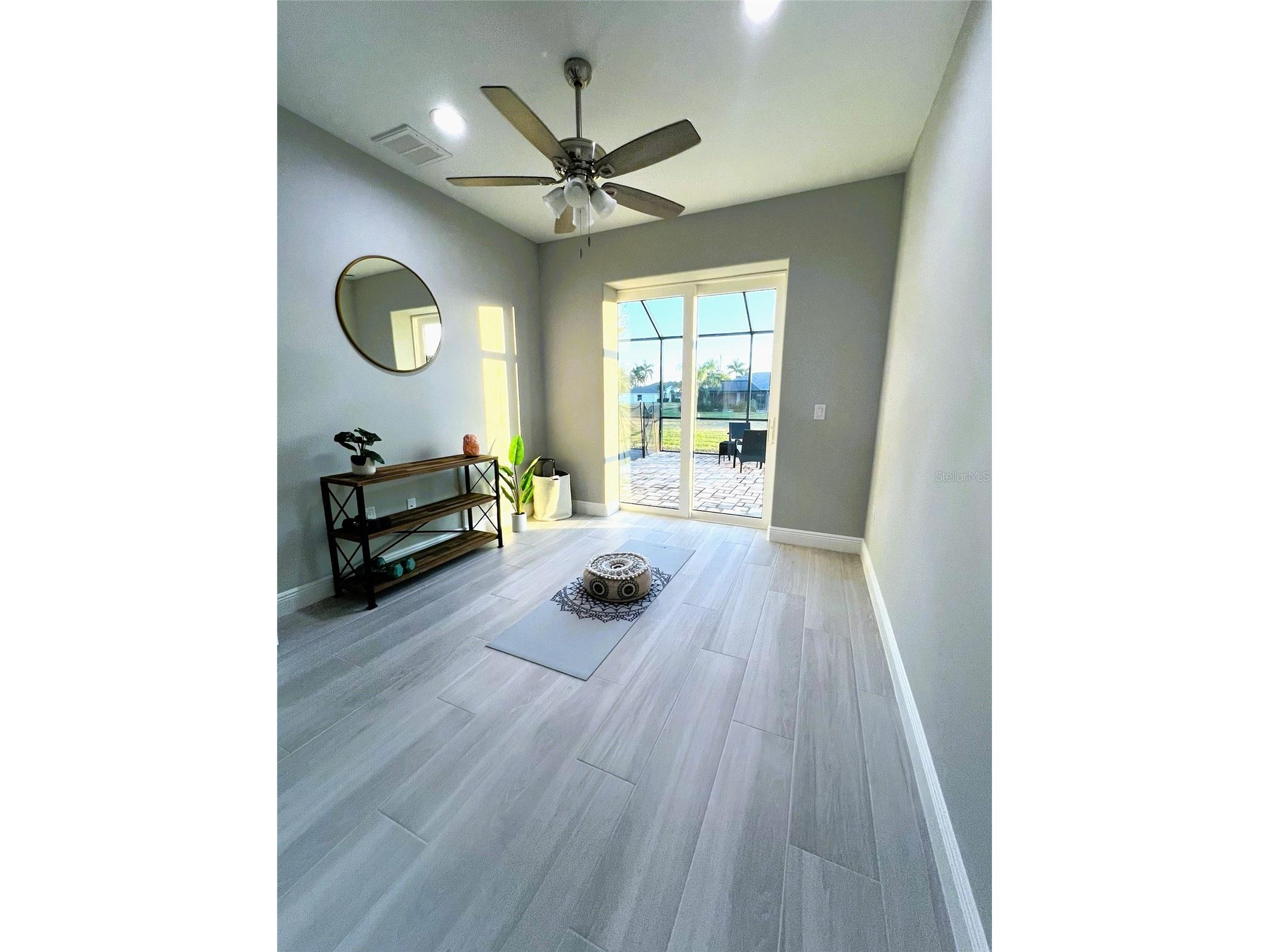 250 Rotonda Boulevard E Rotonda West FL 33947 D6145566 image24