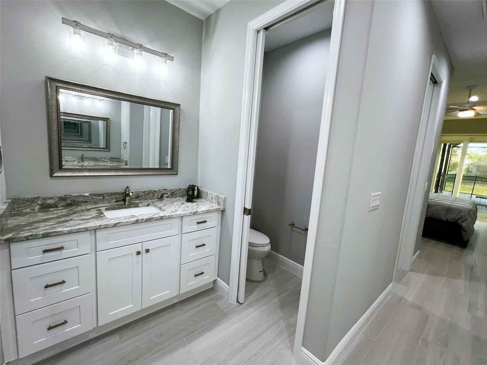 250 Rotonda Boulevard E Rotonda West FL 33947 D6145566 image37