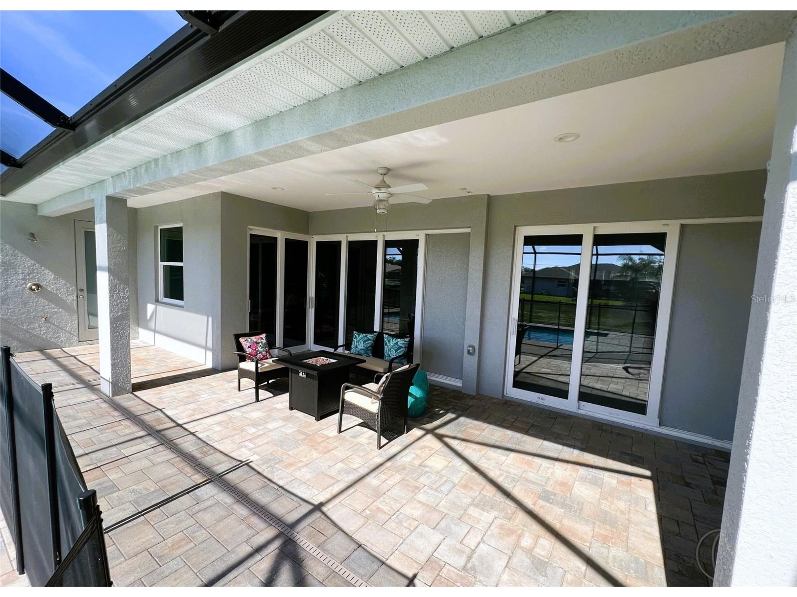 250 Rotonda Boulevard E Rotonda West FL 33947 D6145566 image42