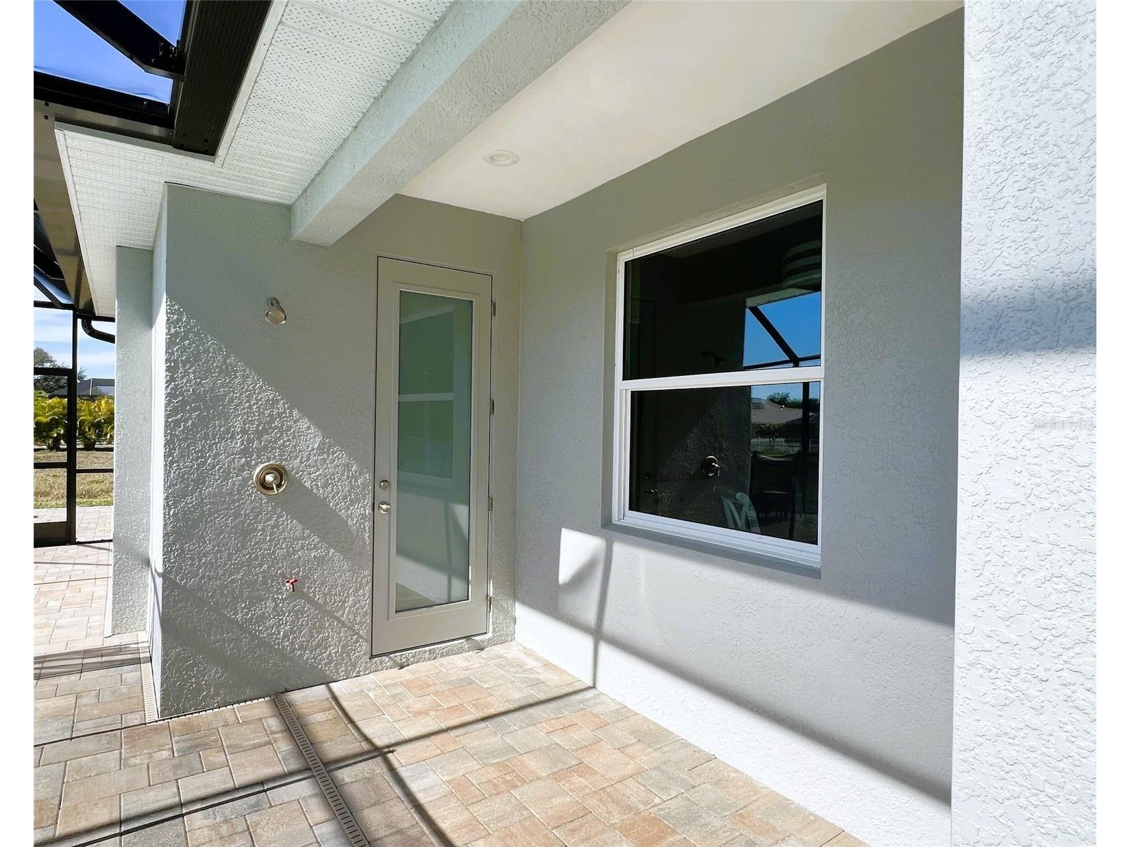 250 Rotonda Boulevard E Rotonda West FL 33947 D6145566 image44
