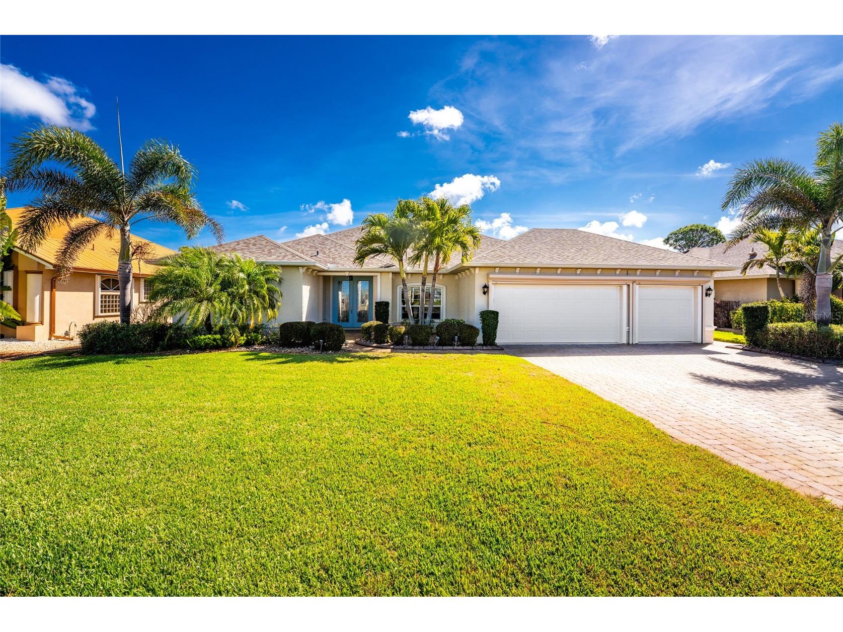 250 Rotonda Boulevard N Rotonda West FL 33947 D6146180 image1