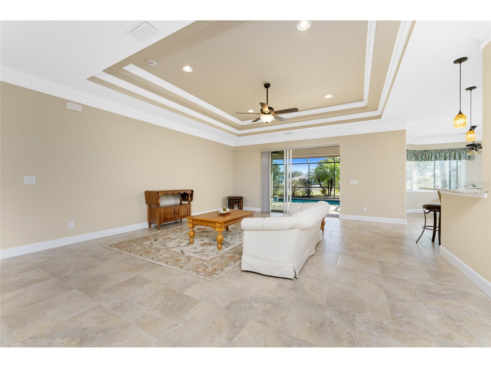 250 Rotonda Boulevard N Rotonda West FL 33947 D6146180 image14