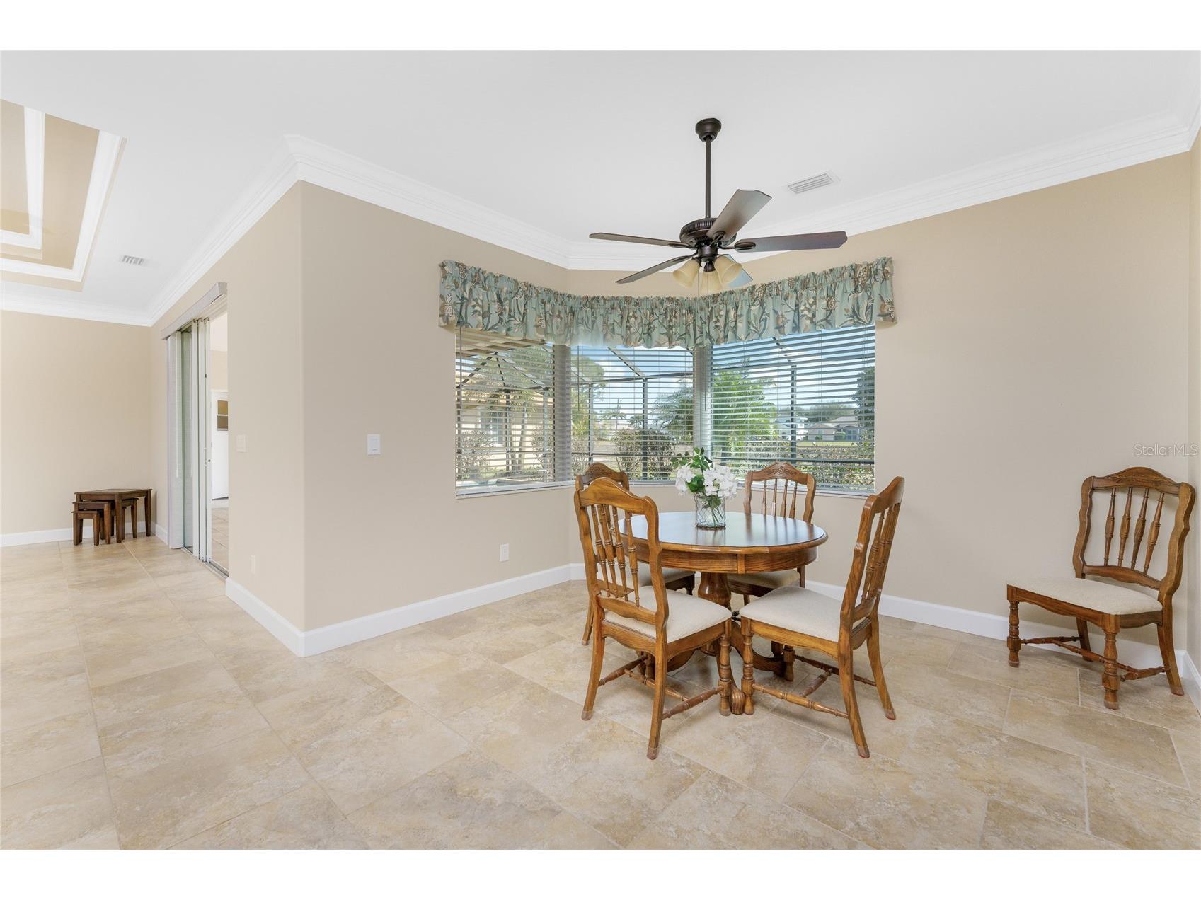 250 Rotonda Boulevard N Rotonda West FL 33947 D6146180 image17