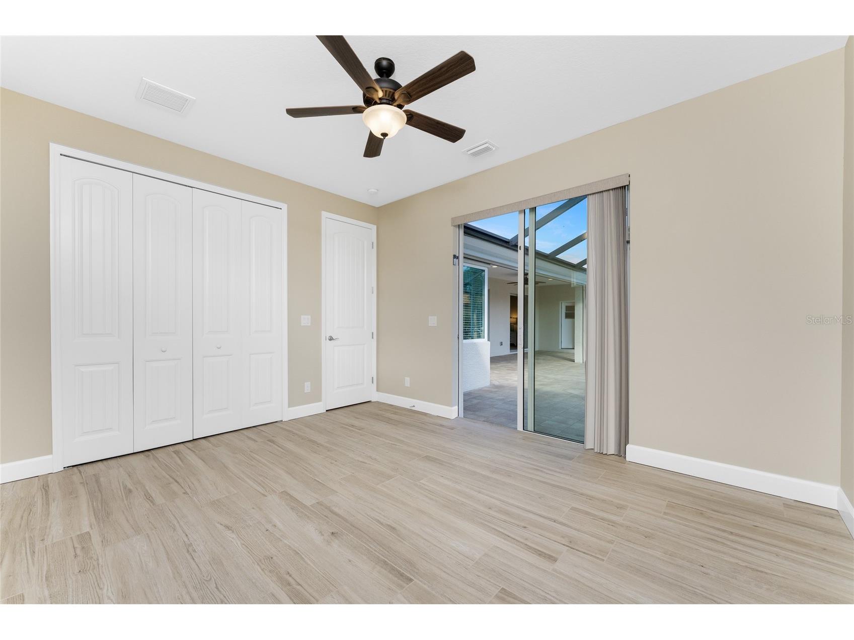 250 Rotonda Boulevard N Rotonda West FL 33947 D6146180 image30