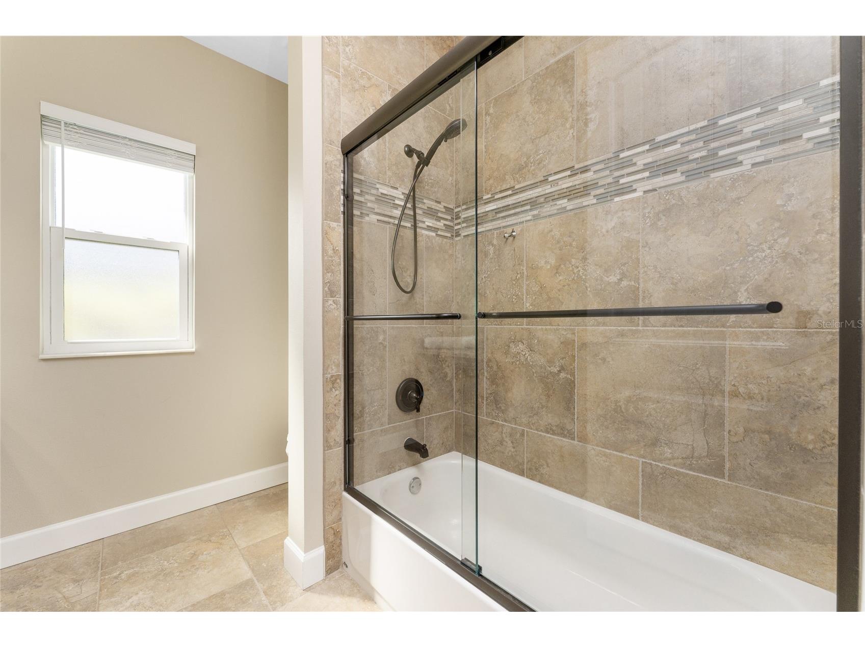 250 Rotonda Boulevard N Rotonda West FL 33947 D6146180 image33