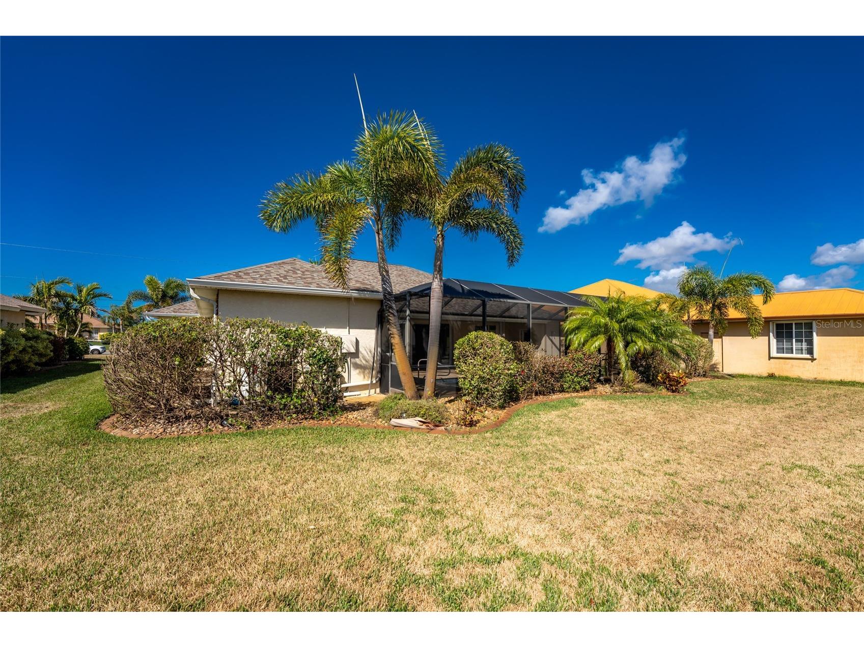 250 Rotonda Boulevard N Rotonda West FL 33947 D6146180 image48